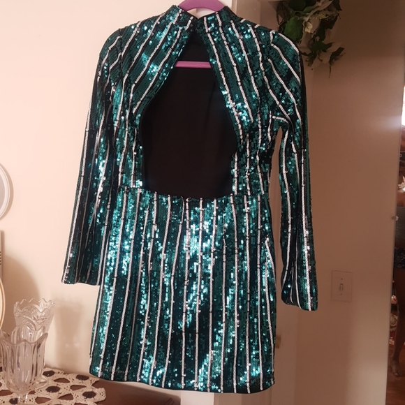 Sequin mini-dress with high neck in stripe - Picture 7 of 7